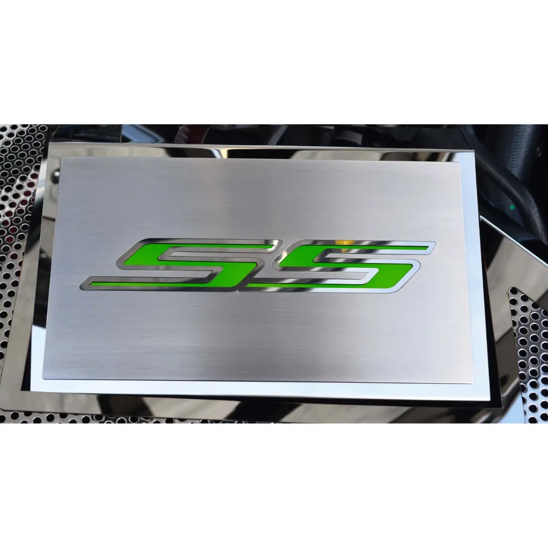 Premium 2016–2021 Chevrolet Camaro SS fuse box cover featuring a dual-finish stainless steel top plate—polished edges with a brushed center—and a customizable inlay color option for enhanced interior styling. - Image 16