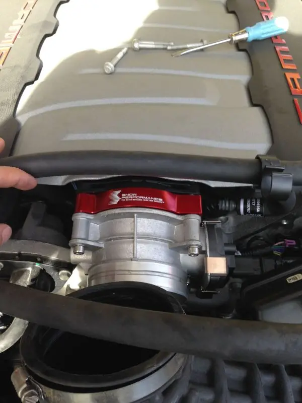 Snow Performance 2016-2020 Chevrolet Camaro 6Th Gen Stg 2 Boost Cooler F I Water Injection Kit (Ss Braided Line & 4An) 1