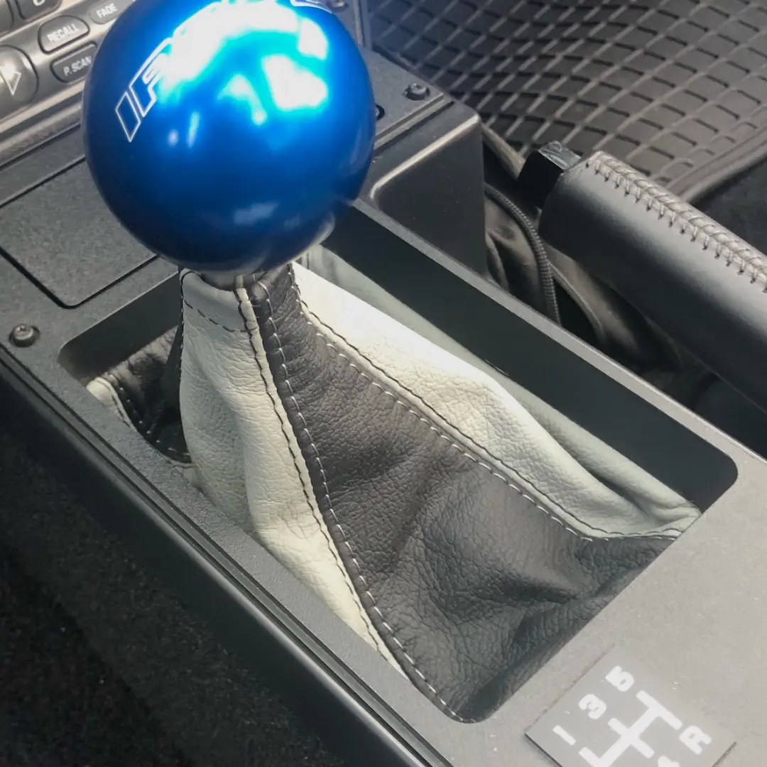 Chevrolet Camaro 1982-92 Shift Boots - Manual 1