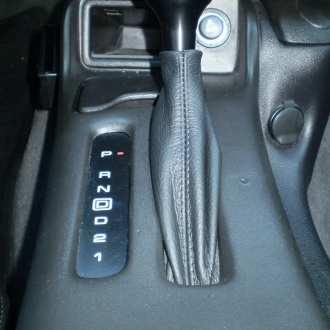 Chevrolet Camaro 1997-2002 Shift Boot Auto 1