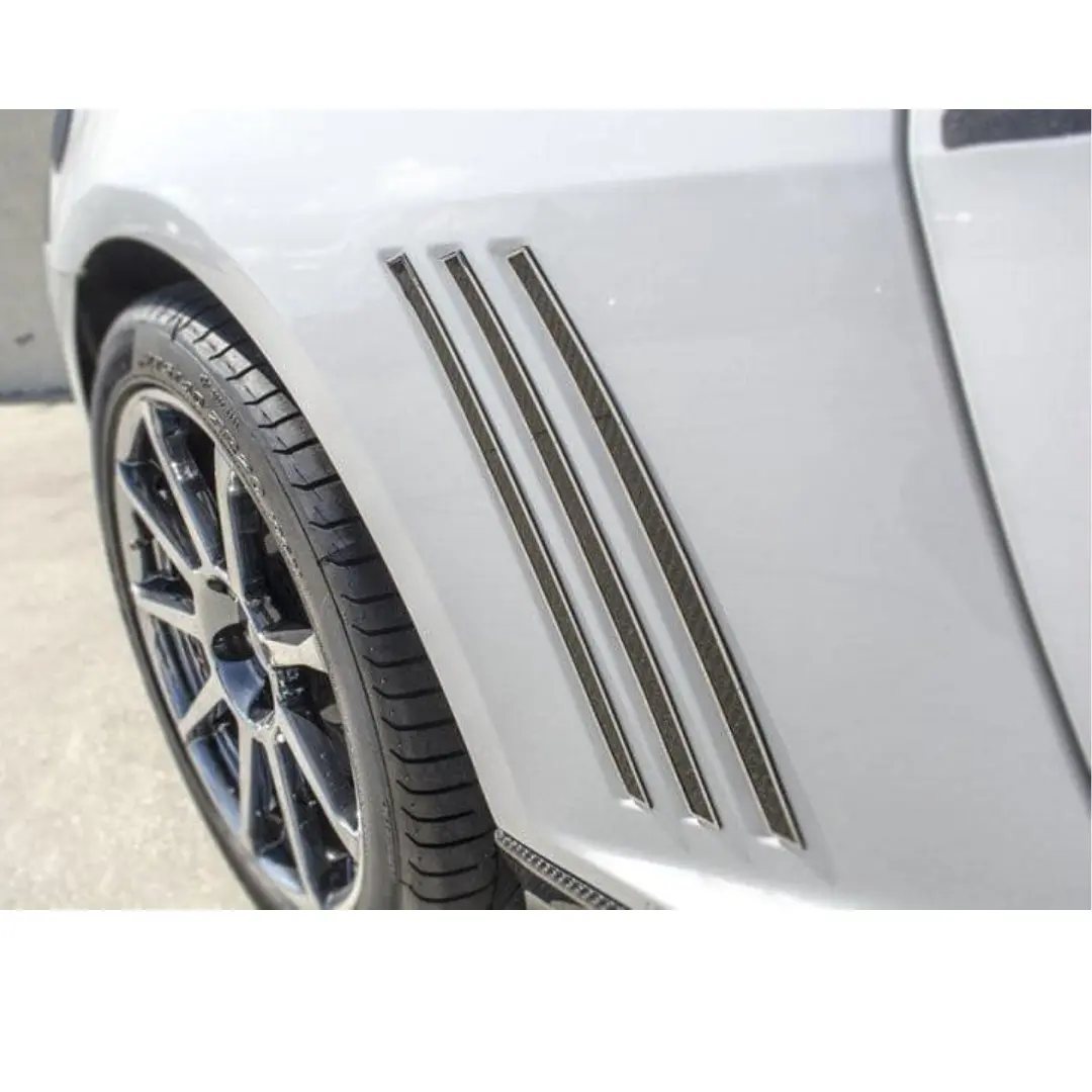 2010-2014 5Th Gen Camaro Rear Quarter Panel Trim Kit - Carbon Fiber & Stainless Steel 1