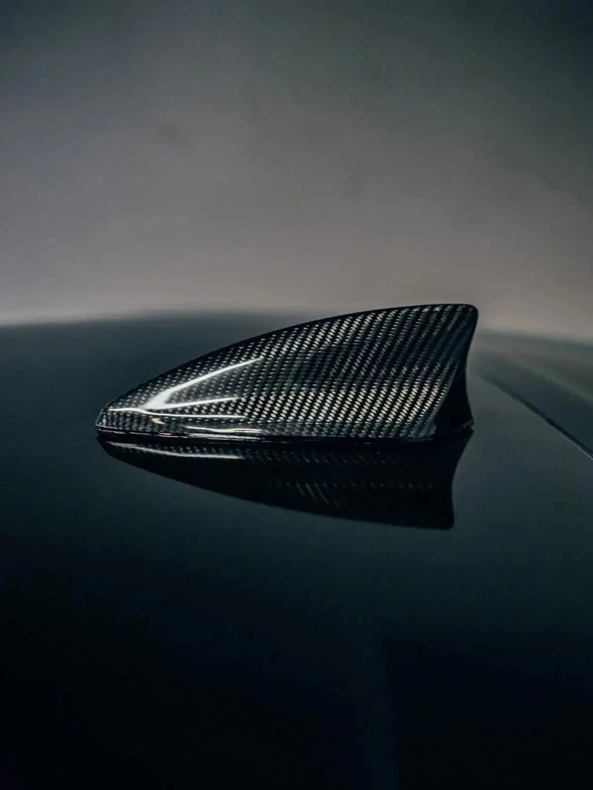 2016-2024 Camaro Carbon Fiber Shark Fin Antenna Cover 1