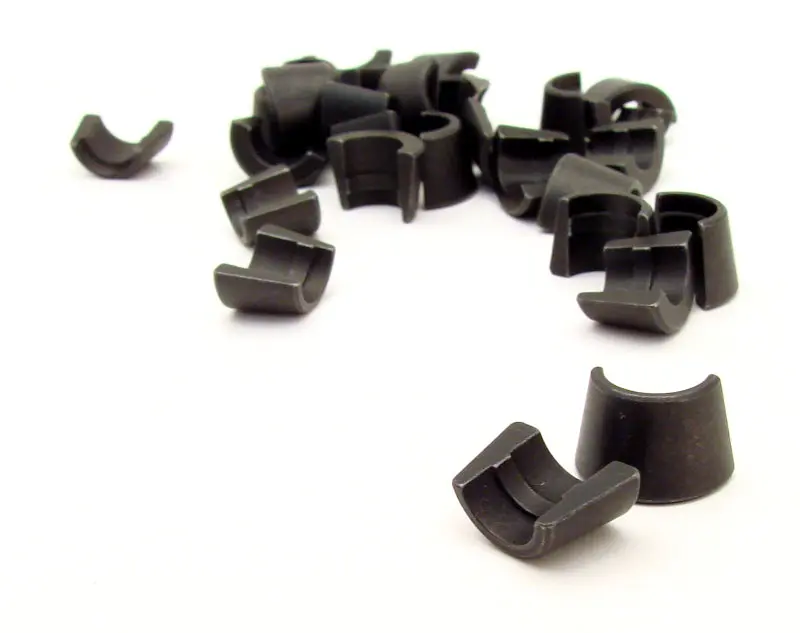 Comp Cams 1967-1972 Chevrolet Camaro 1St-2Nd Gen 1St- Super Valve Locks +.050 3 8In 1