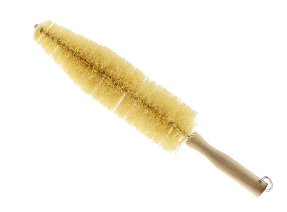 Natural Tampico Spoke Brush 1