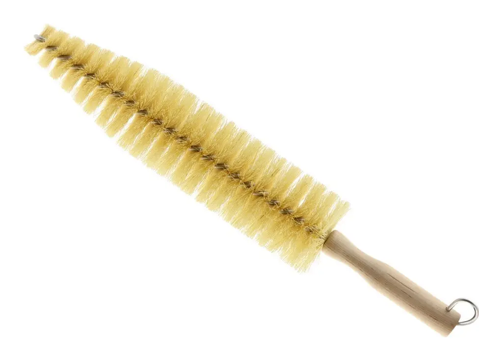 Jumbo Nylon Spoke Brush With Wood Handle 1