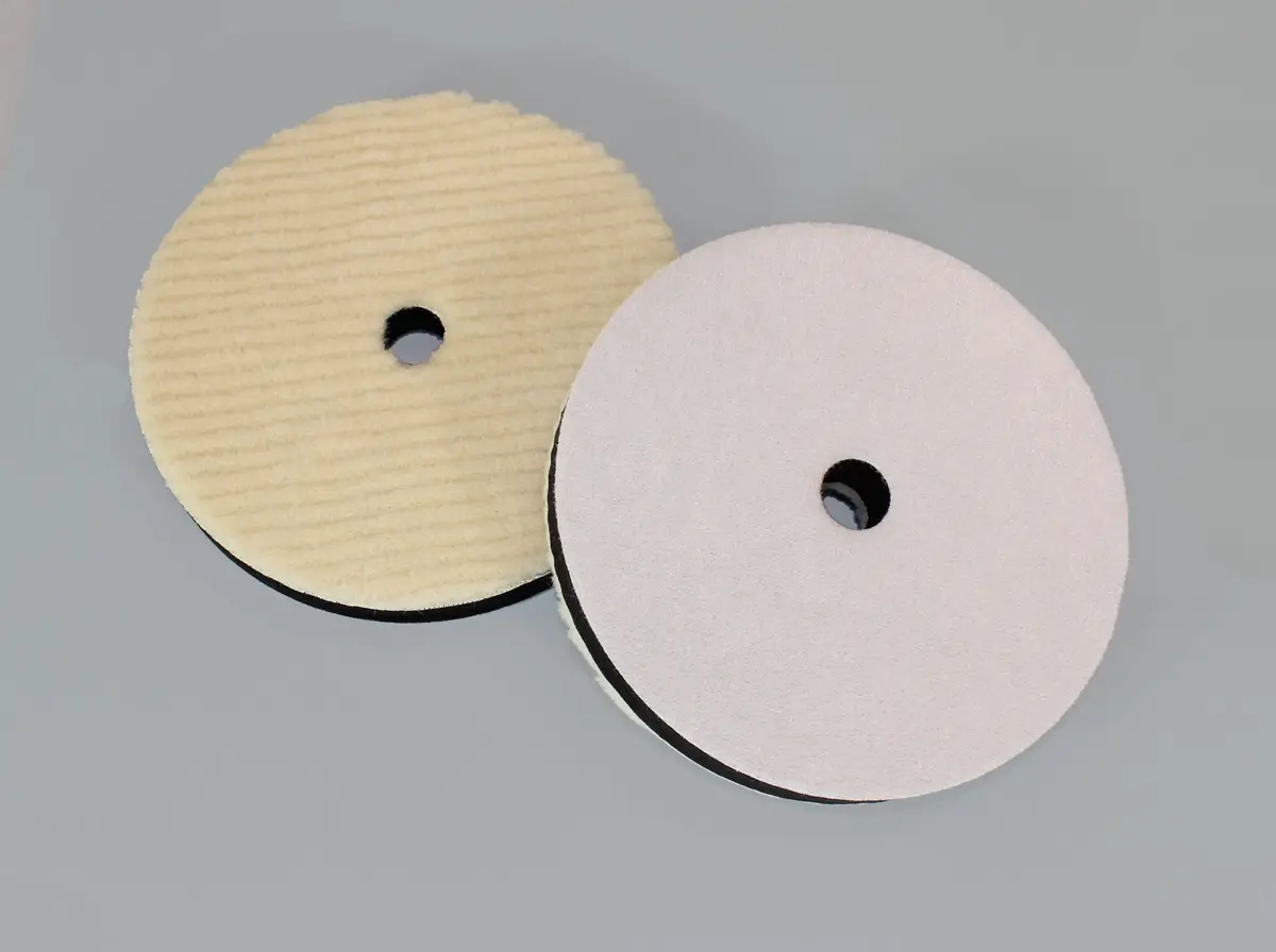 7" No-Swirl Velcro Wool Buff Pad 1