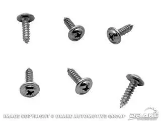 Kick Panel Screw Kit 1
