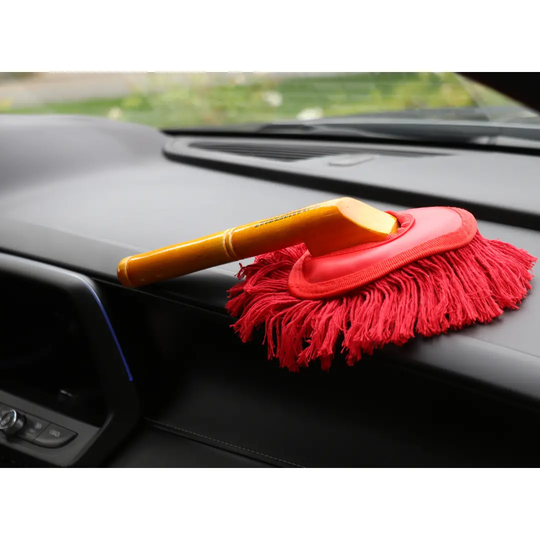 California Platinum Mini Car Duster 1
