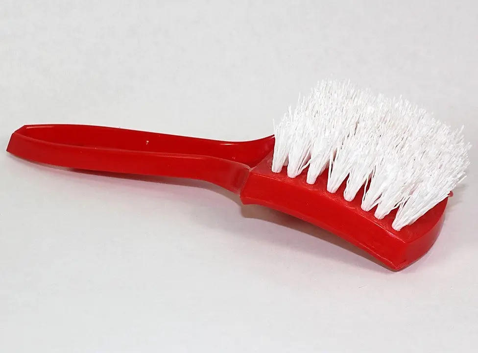 Nylon Whitewall & Tire Brush 1