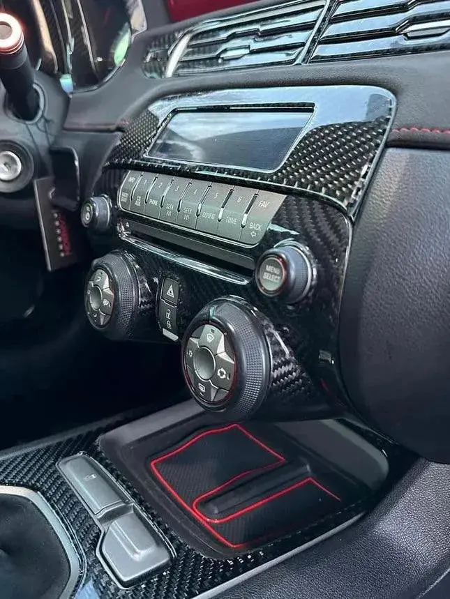 Carbon Fiber Multimedia Radio Trim Cover For 2010-2015 Chevy Camaro 2
