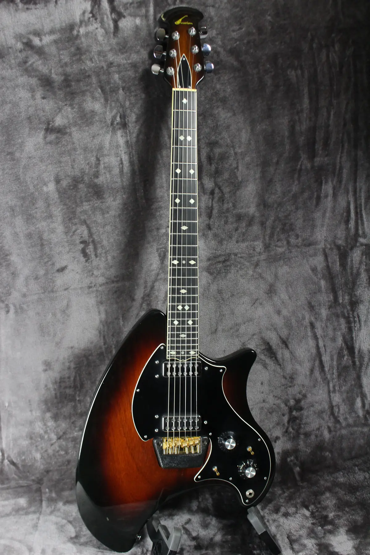 1973-1975 Ovation Deacon 1