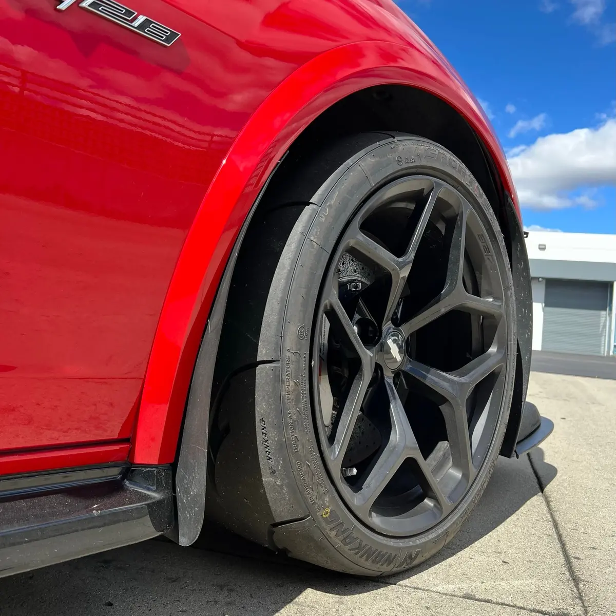 2014-2015 Camaro Z28 Deluxe Rock Guards 1