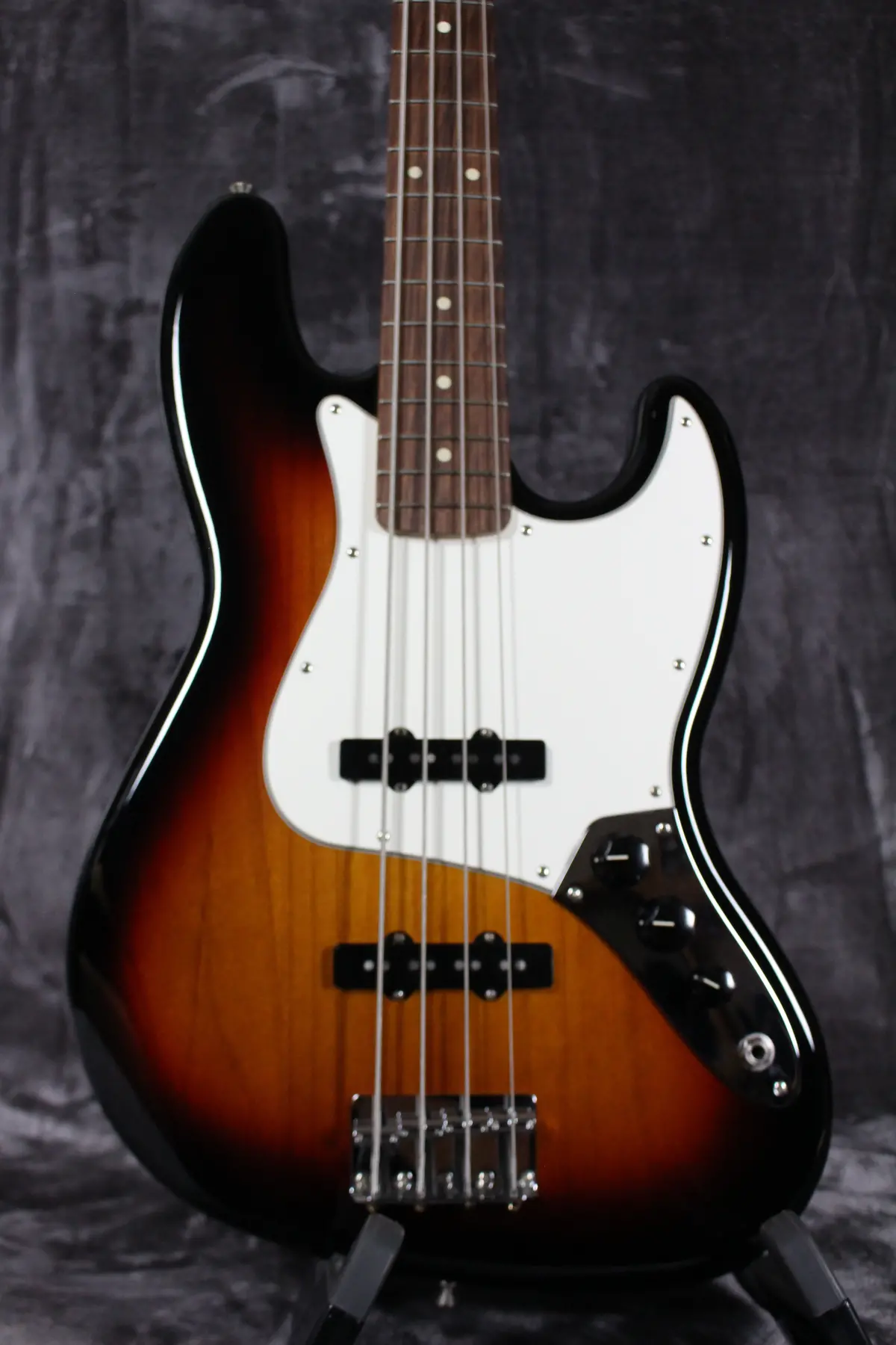 2020 Fender Player Jazz Bass 2