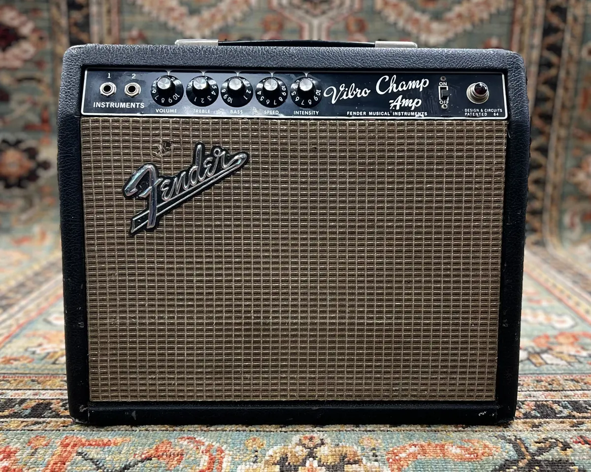 1966 Fender Vibro Champ Combo Amp 1