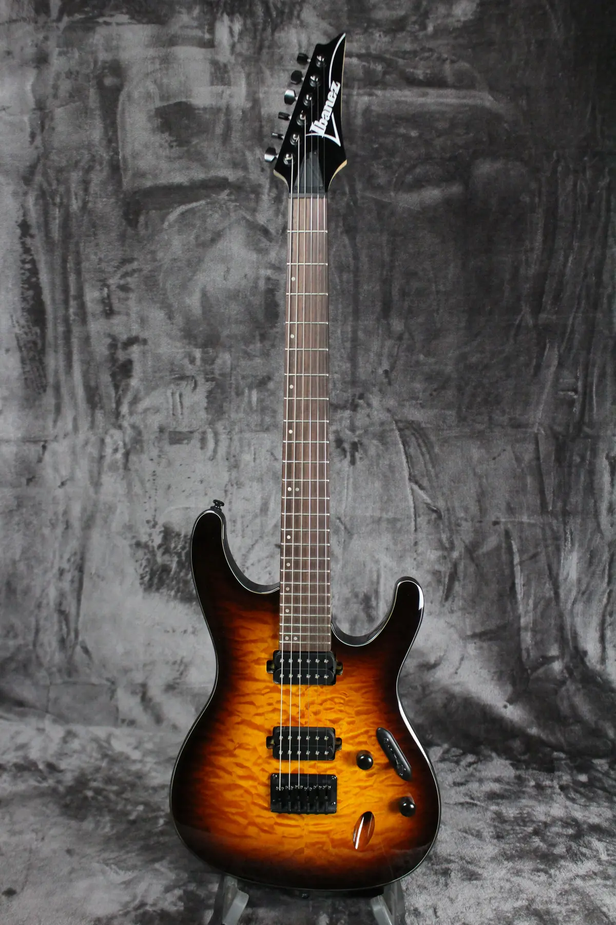 2019 Ibanez S621qm Dragon Eye Burst 1