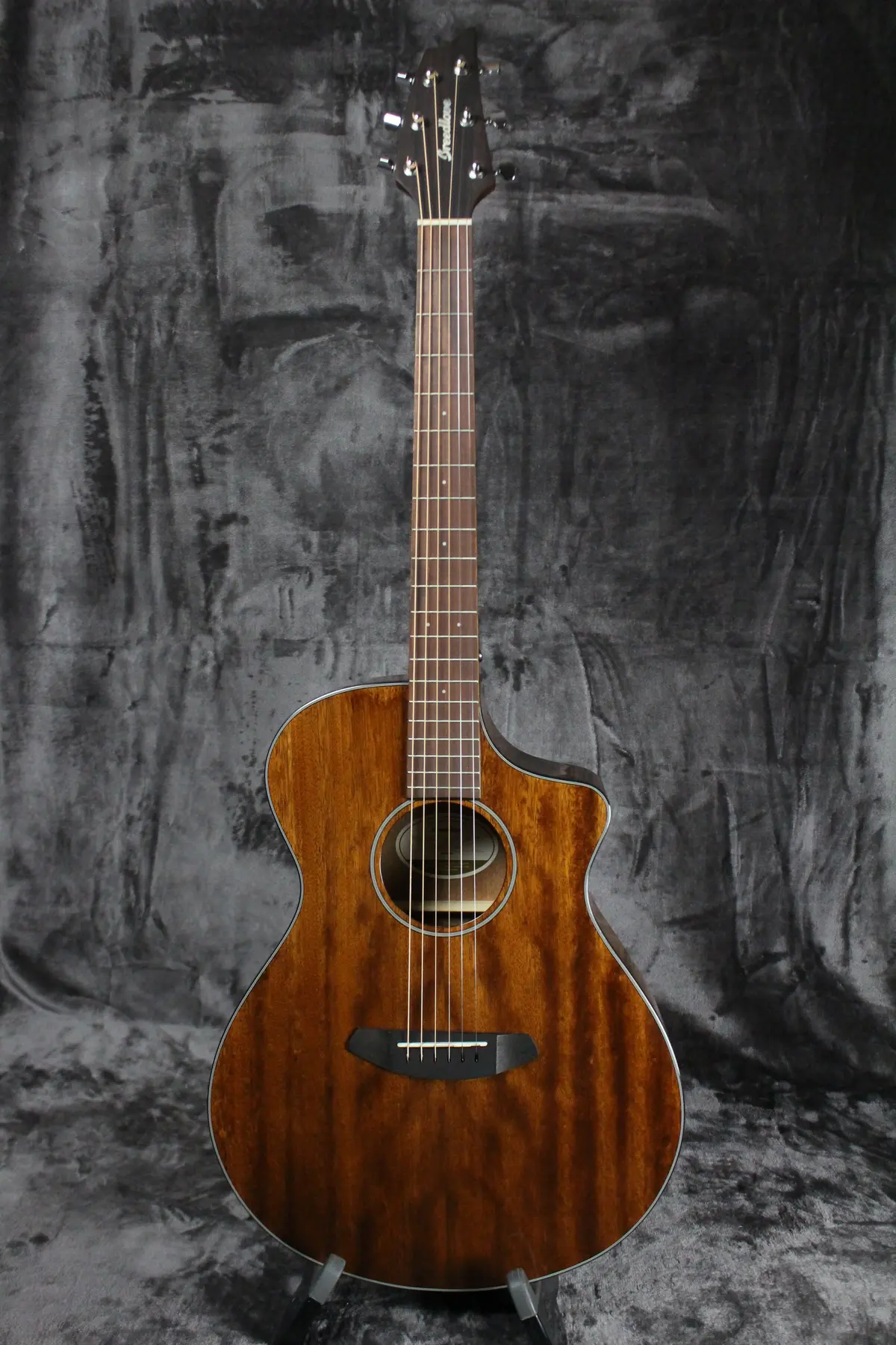 Breedlove Discovery Concert  Ce Mh 1