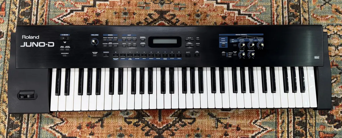 Roland Juno D 61 1