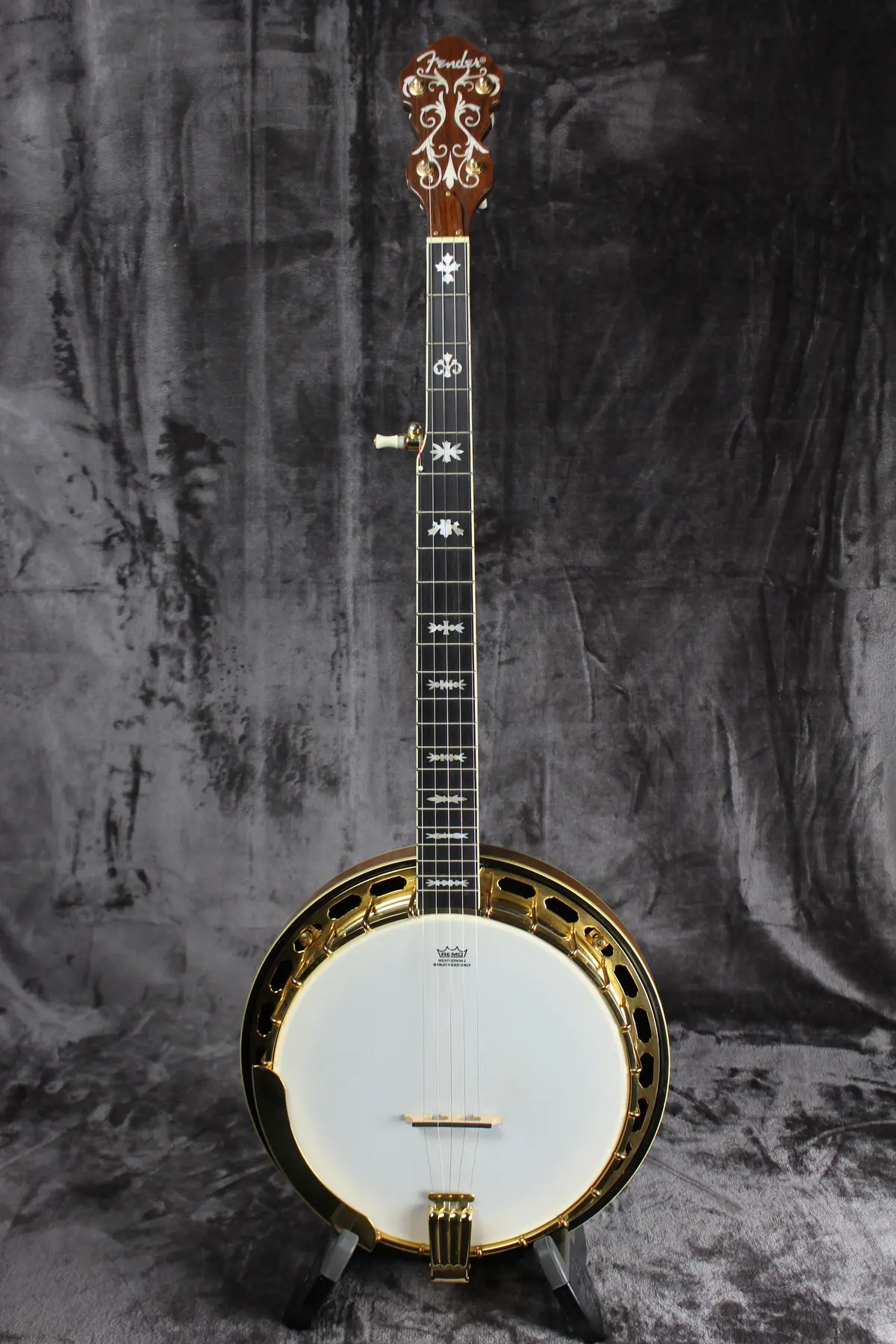 2013 Fender Fb-59 Banjo 1