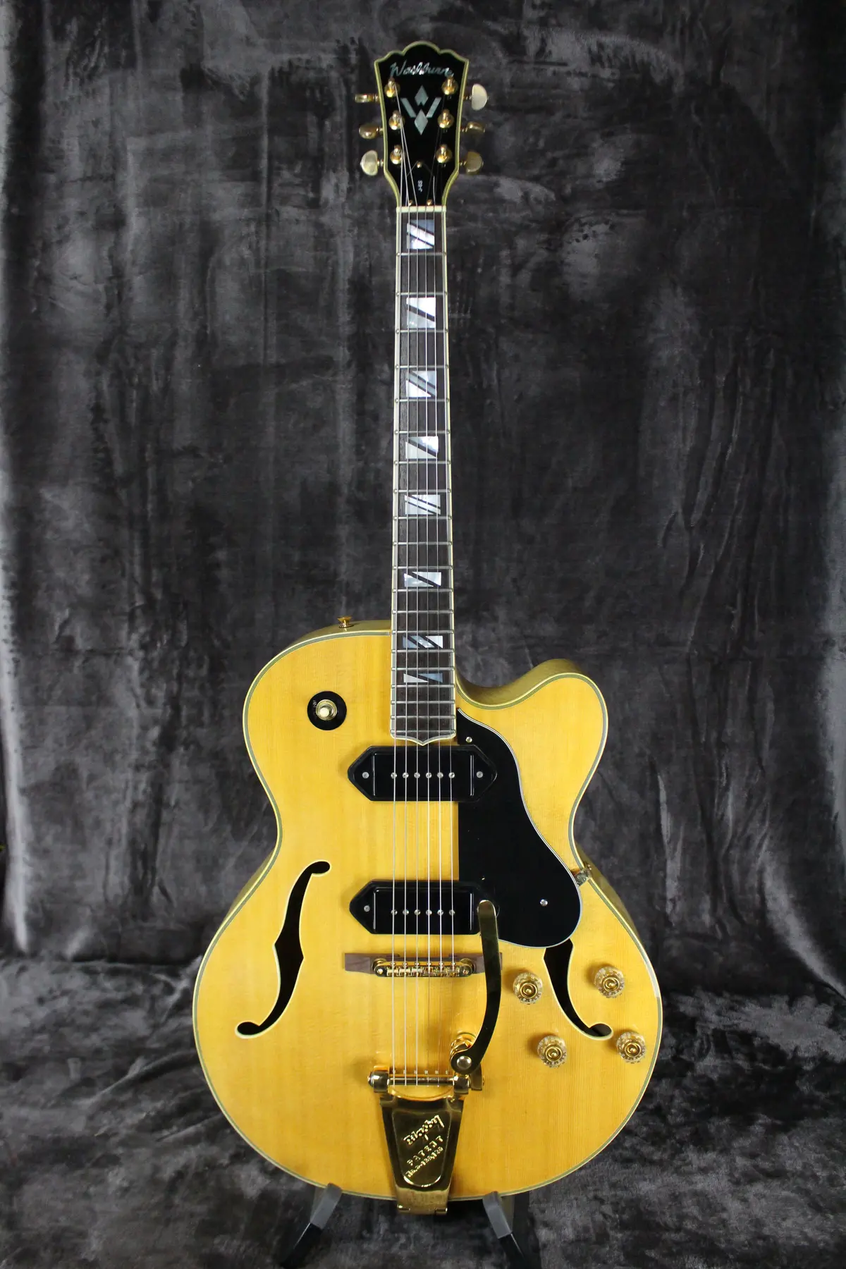 Washburn J-6S P90s With Bigsby 1