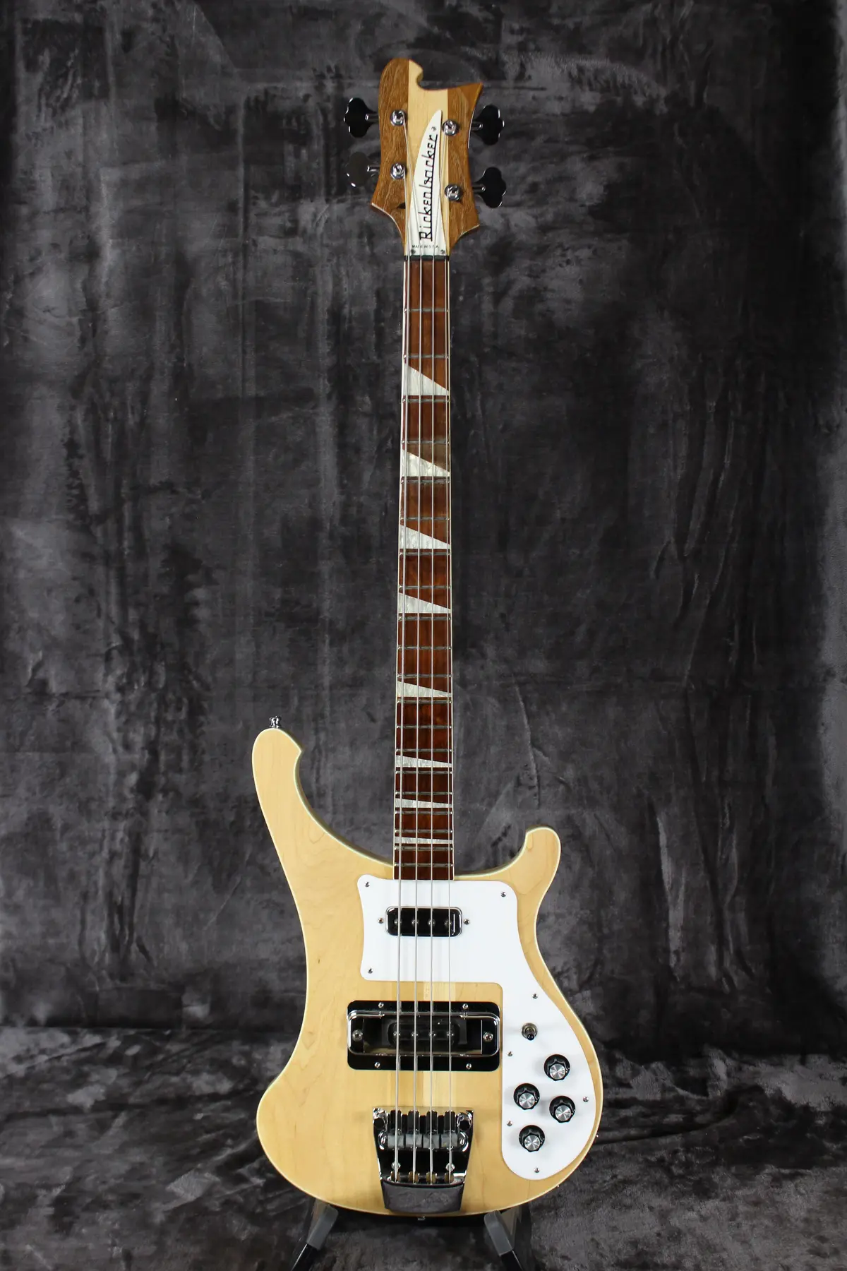2012 Rickenbacker 4003 Mapleglo 1