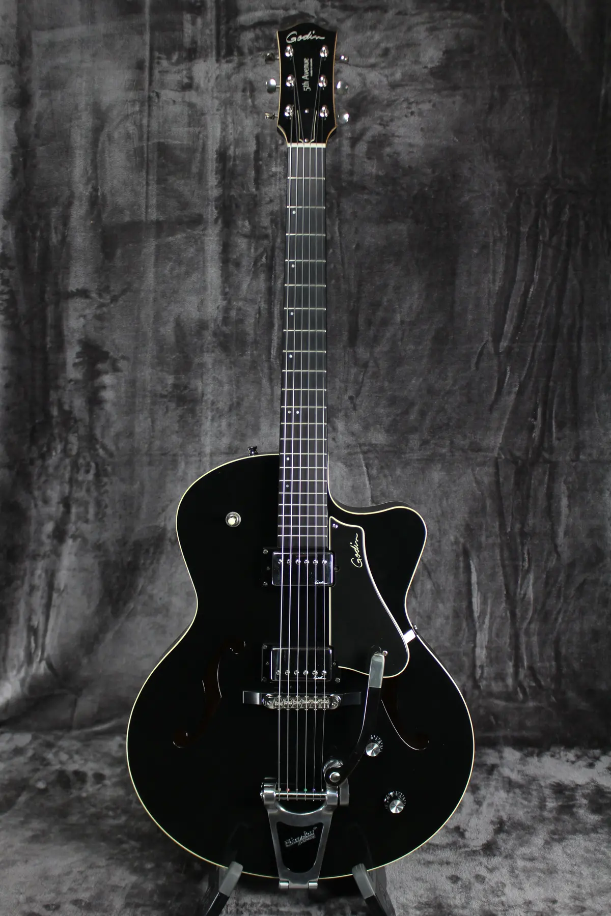 Godin 5Th Avenue Uptown 1