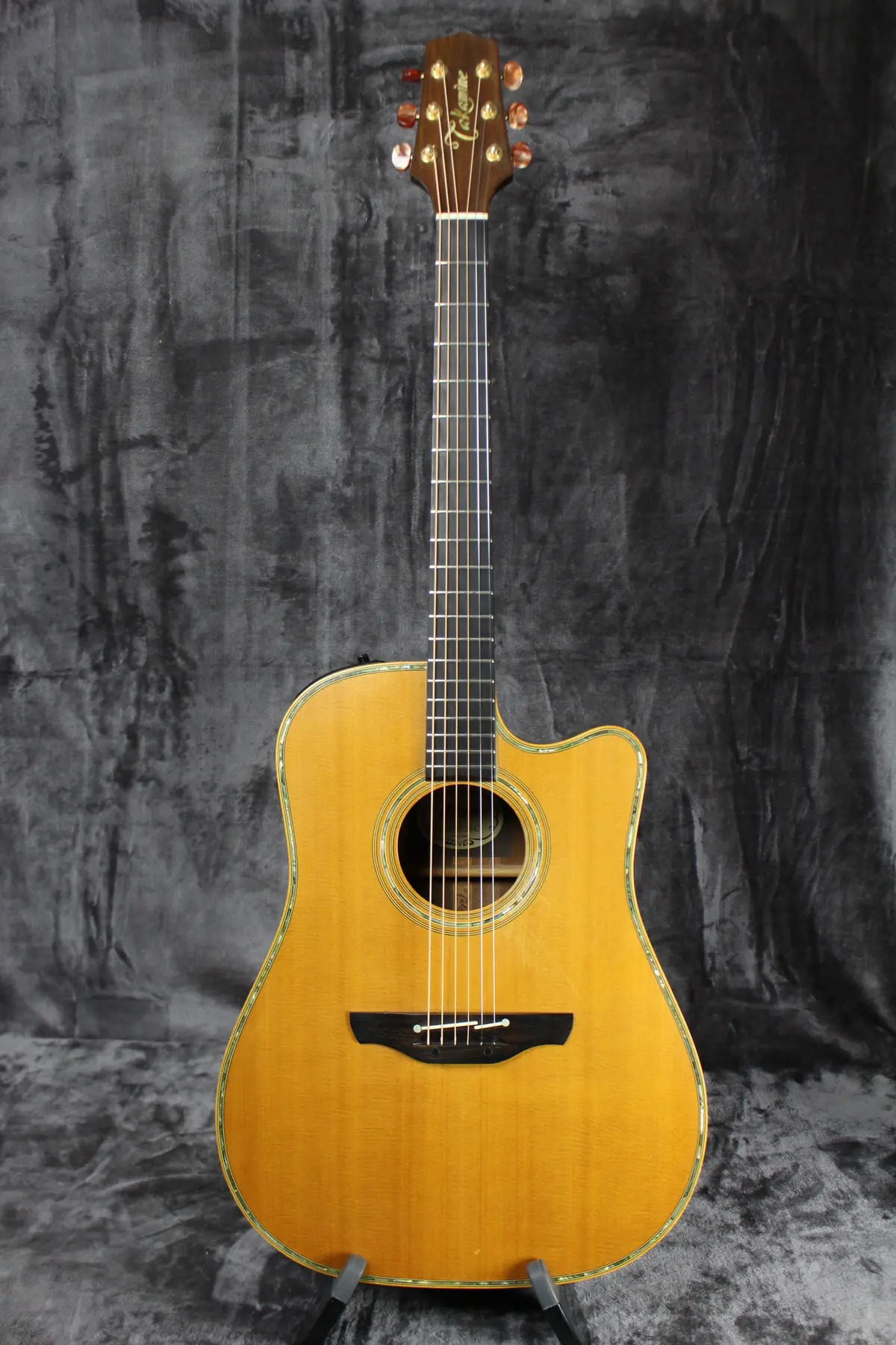 1990 Takamine Np-18C 1