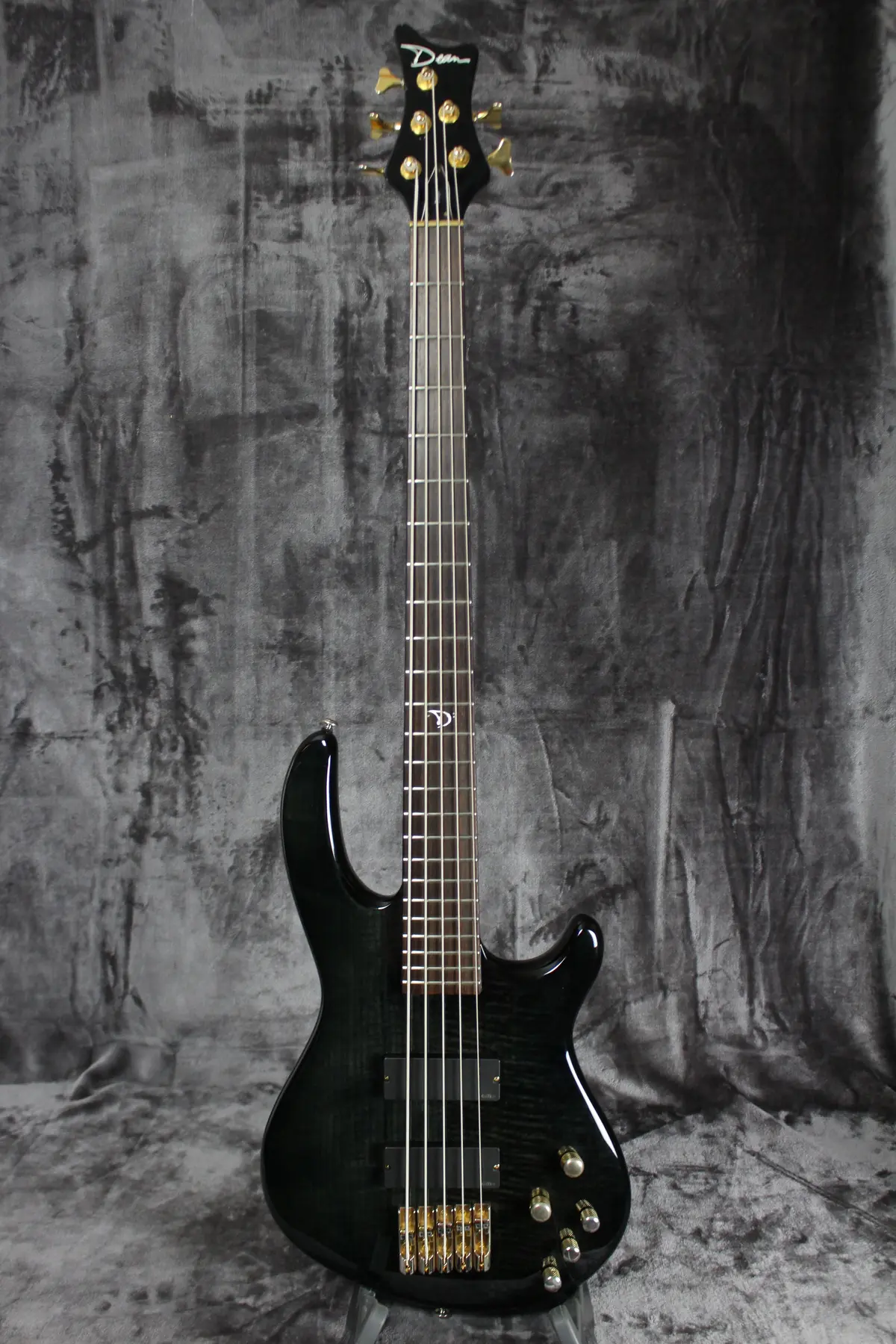 Dean Edge Pro 5 String 1