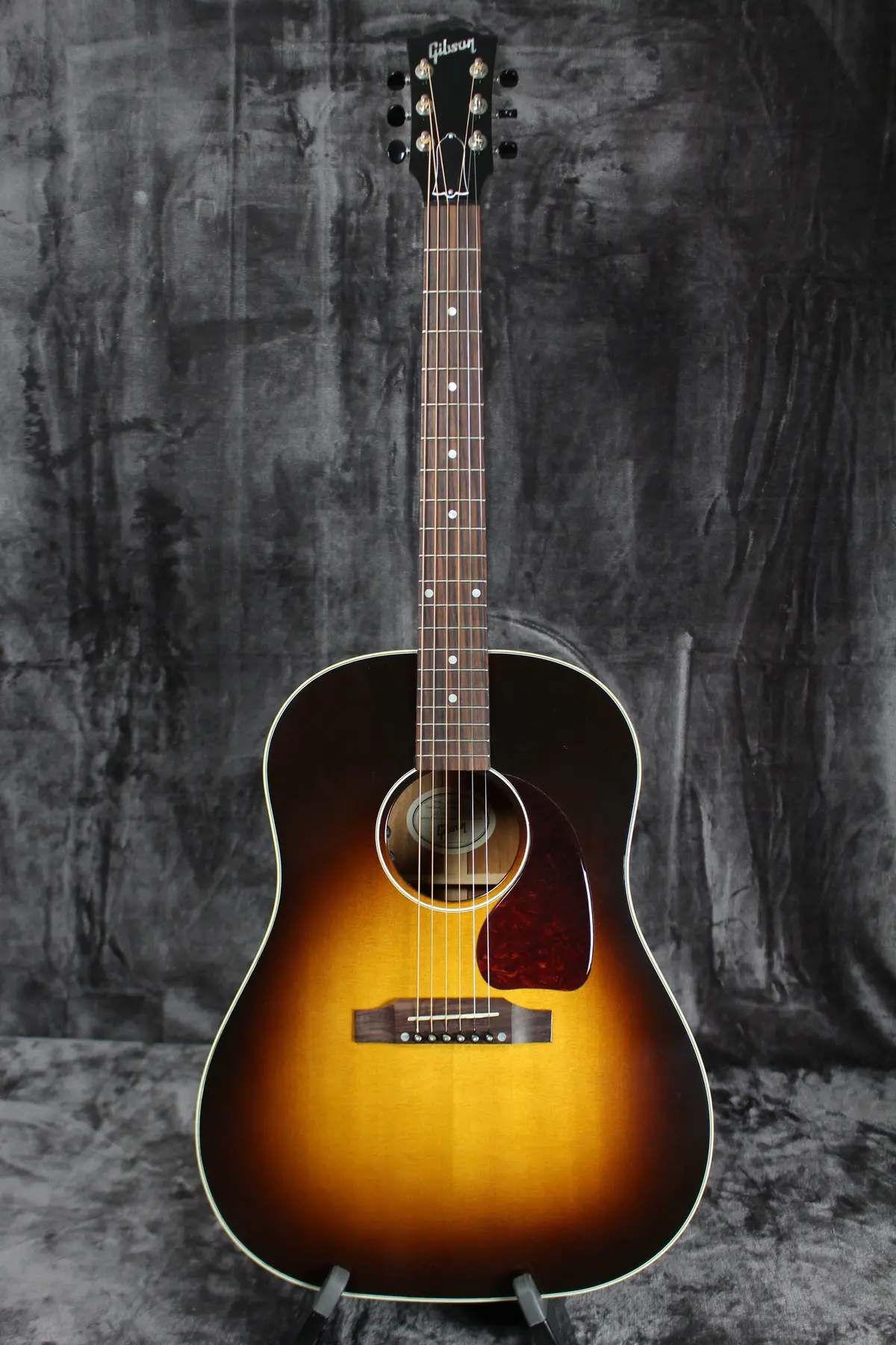 2018 Gibson J-45 Standard 1