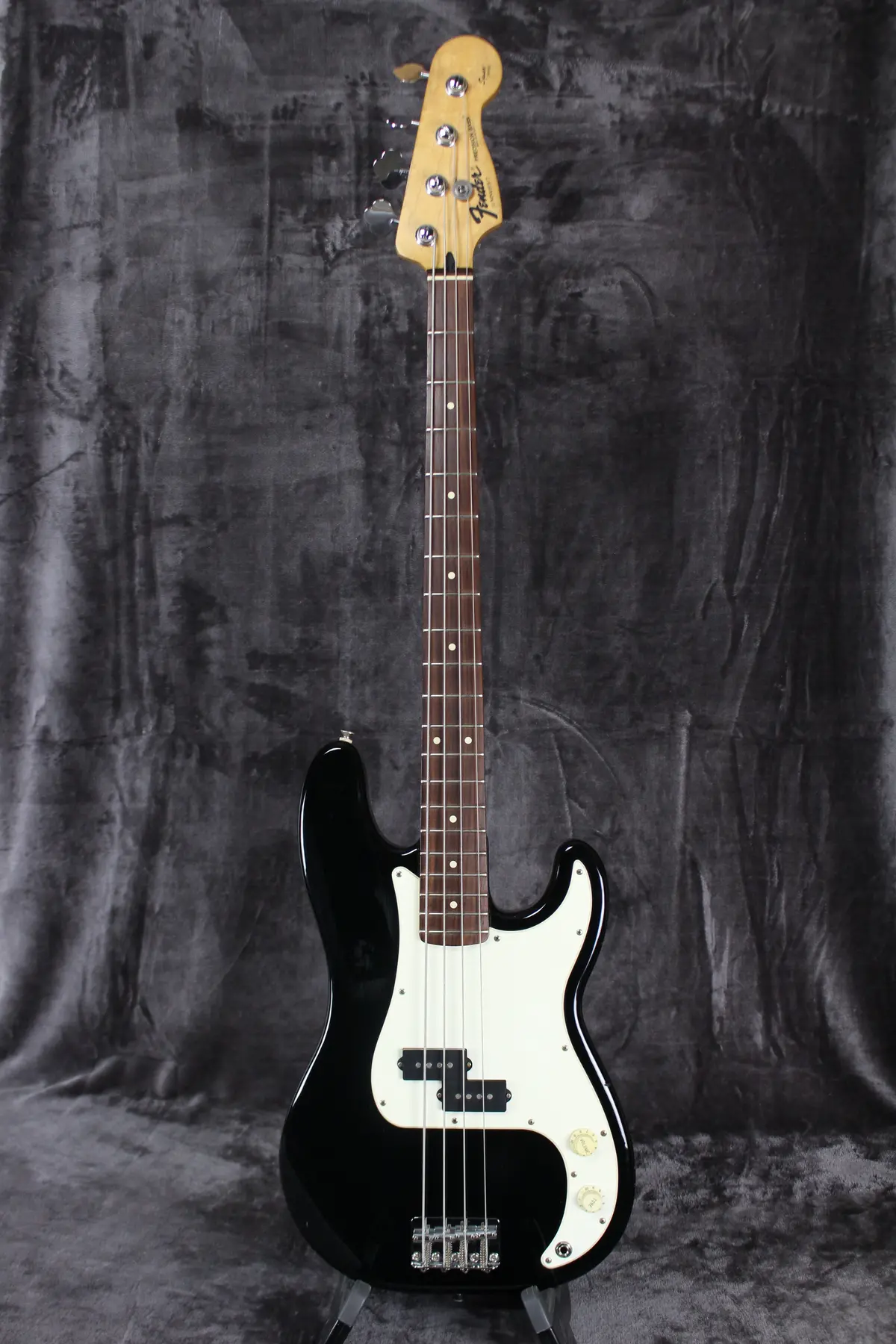 1994 Fender Precision Bass Squier Series Mim 1
