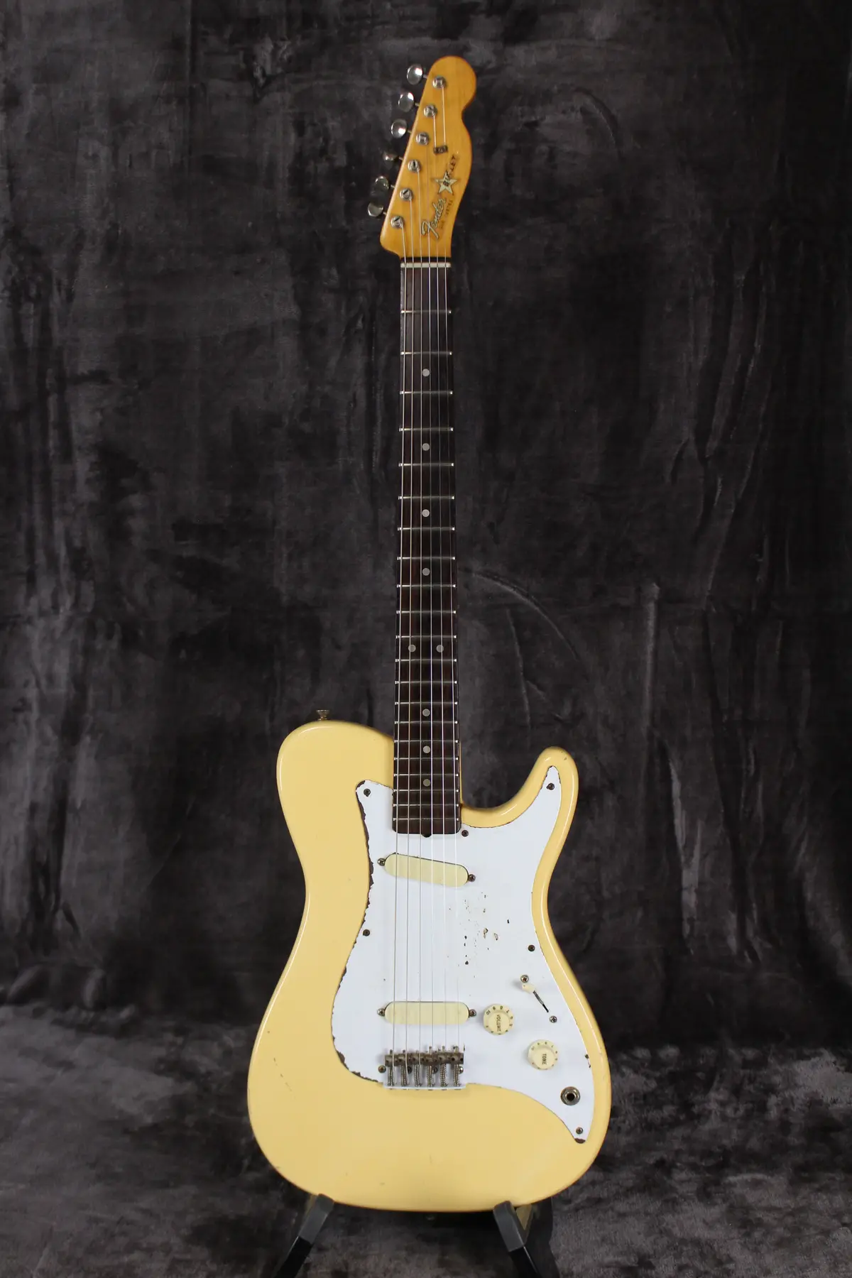 1982 Fender Bullet Standard 1