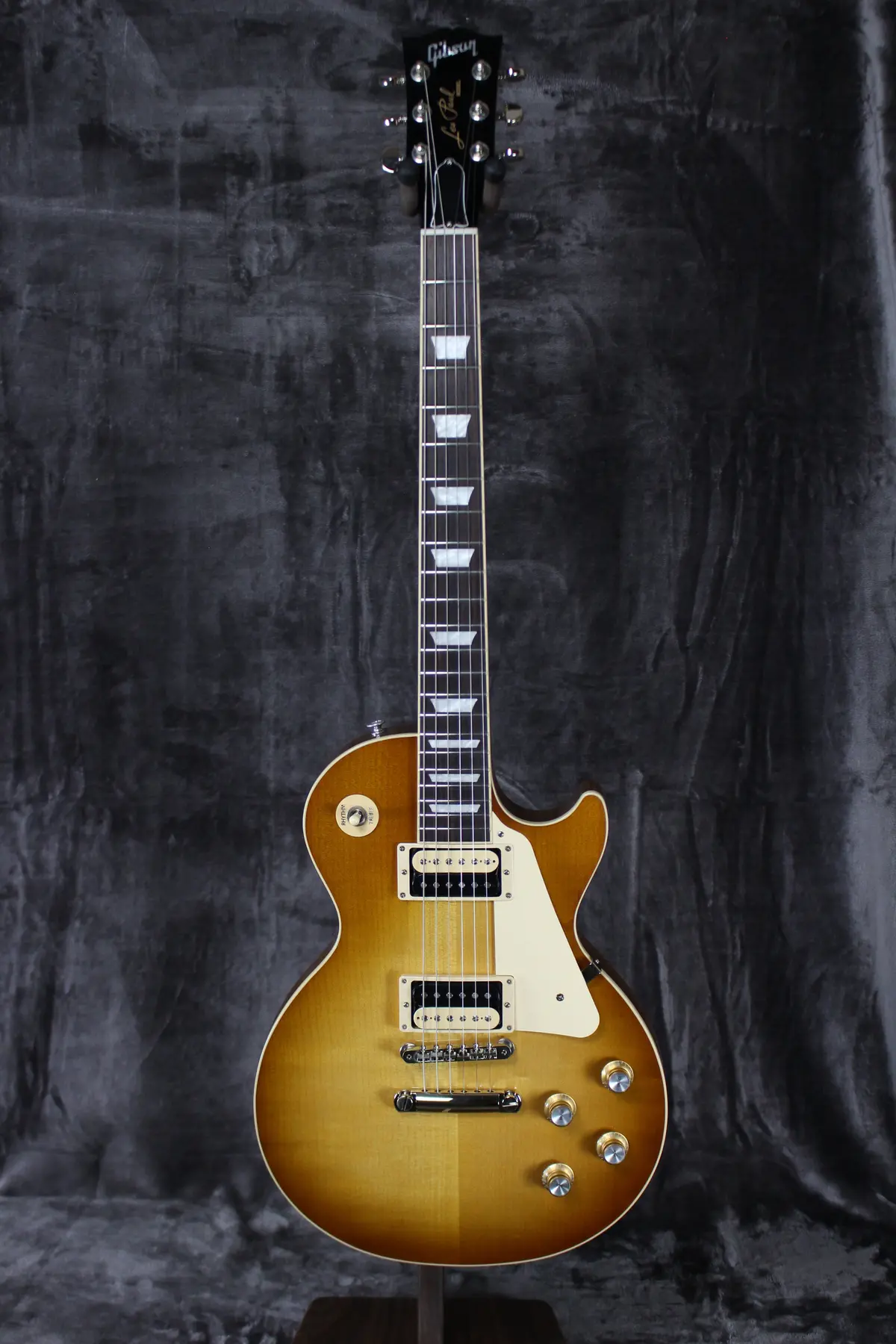 2023 Gibson Les Paul Classic 1