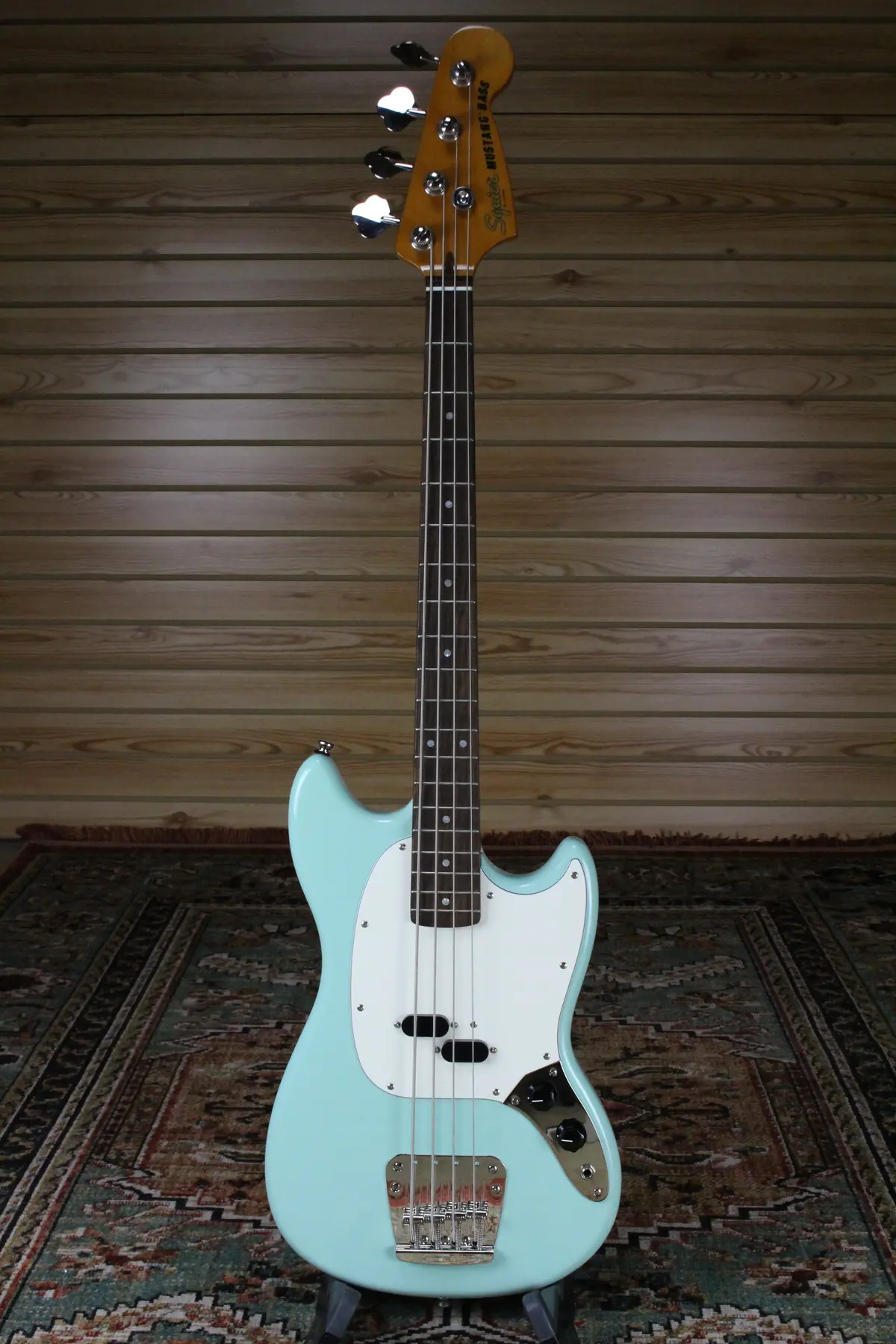 2022 Squier Classic Vibe '60S Mustang Bass 1