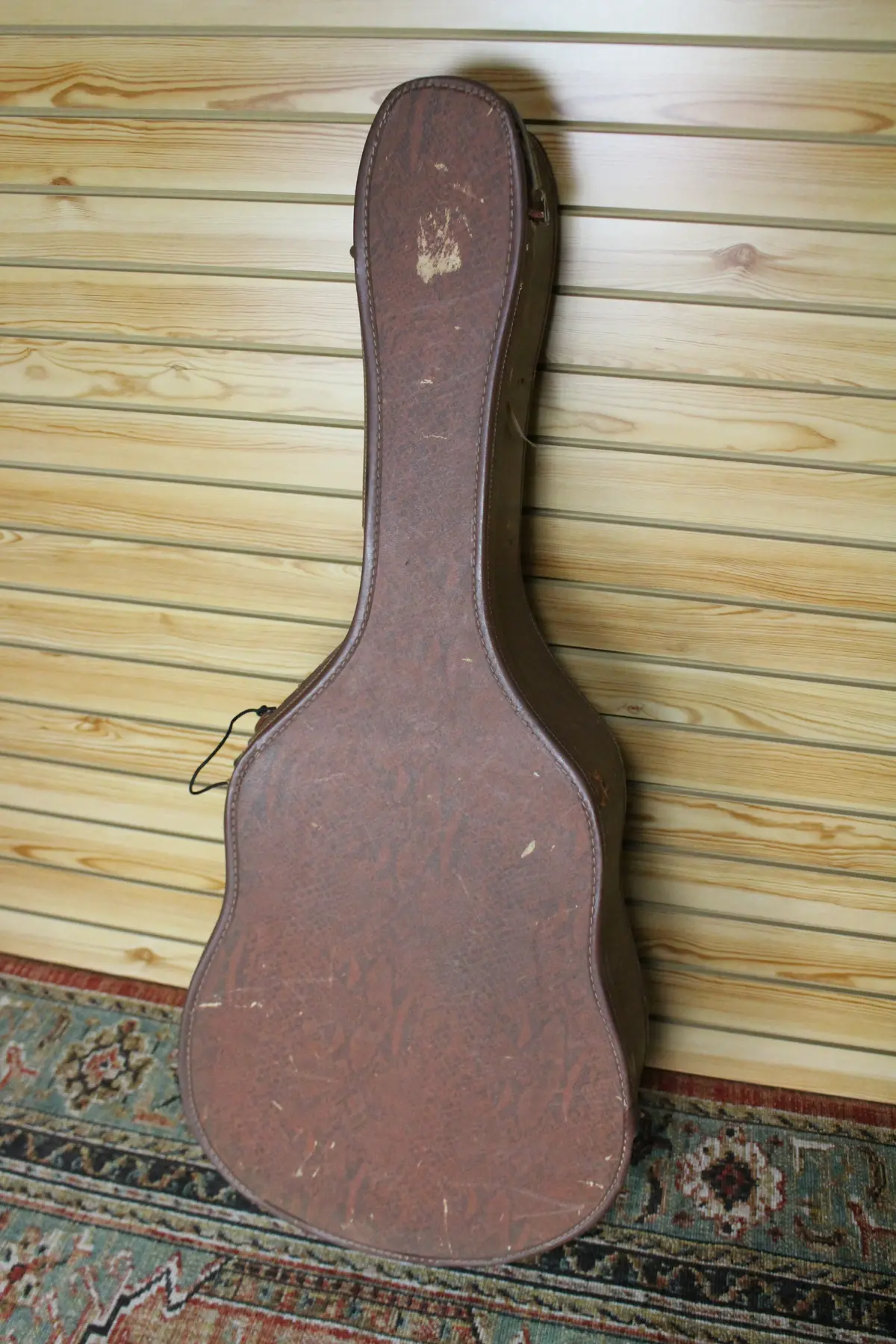 Unbranded Vintage Brown Alligator Acoustic Chipboard Case 1