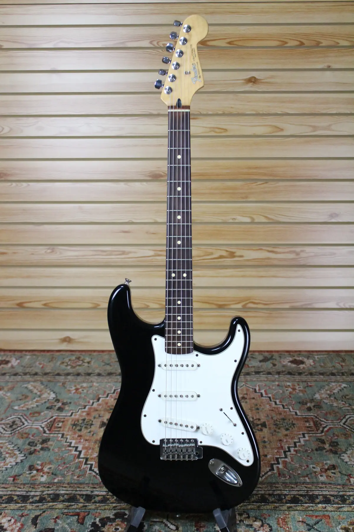 2000 Fender Standard Stratocaster 1