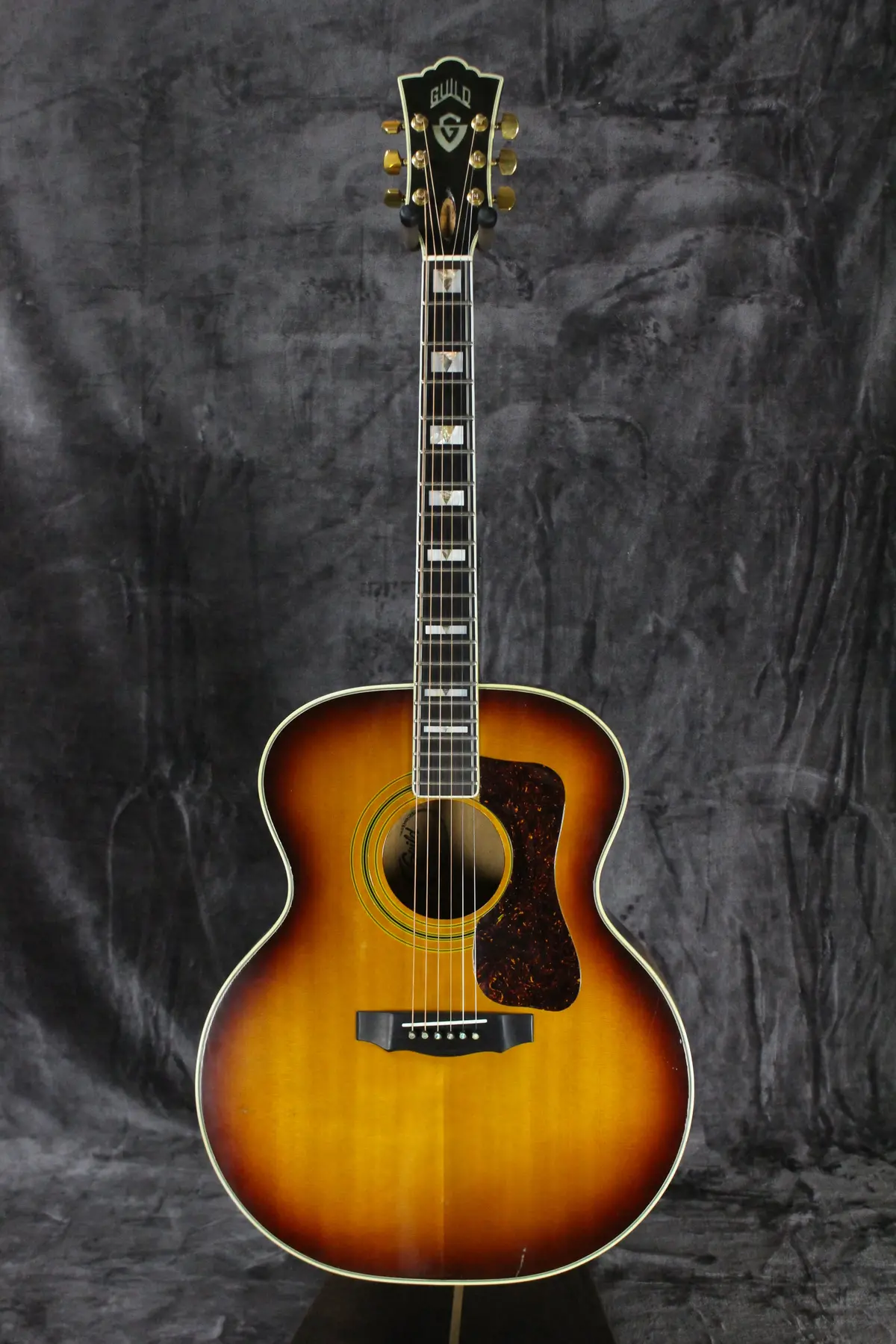 1977 Guild F50 Sb 1