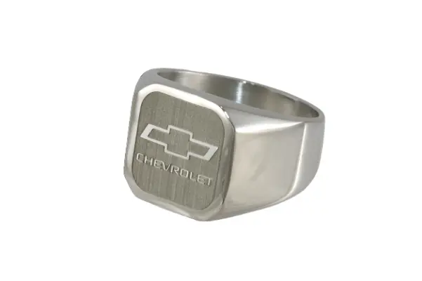 Chevrolet Bowtie Cut-Out Emblem | Signet Ring 1