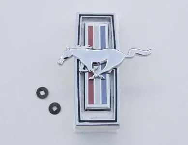 Horse On Tribar 1970 1