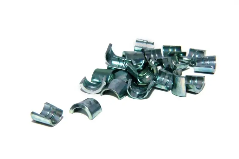 Comp Cams 1967-1994 Chevrolet Camaro 1St-4Th Gen 1St- Valve Locks 11 32In Single Groove 1