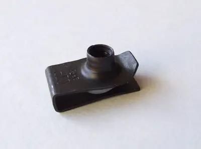 Body Bolt Slide Nut 1/4" 1