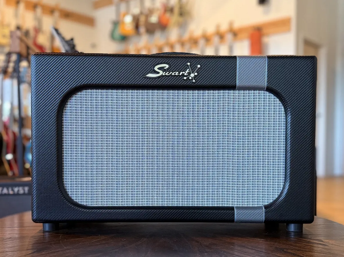 Swart Mod84 1X12 Combo 1