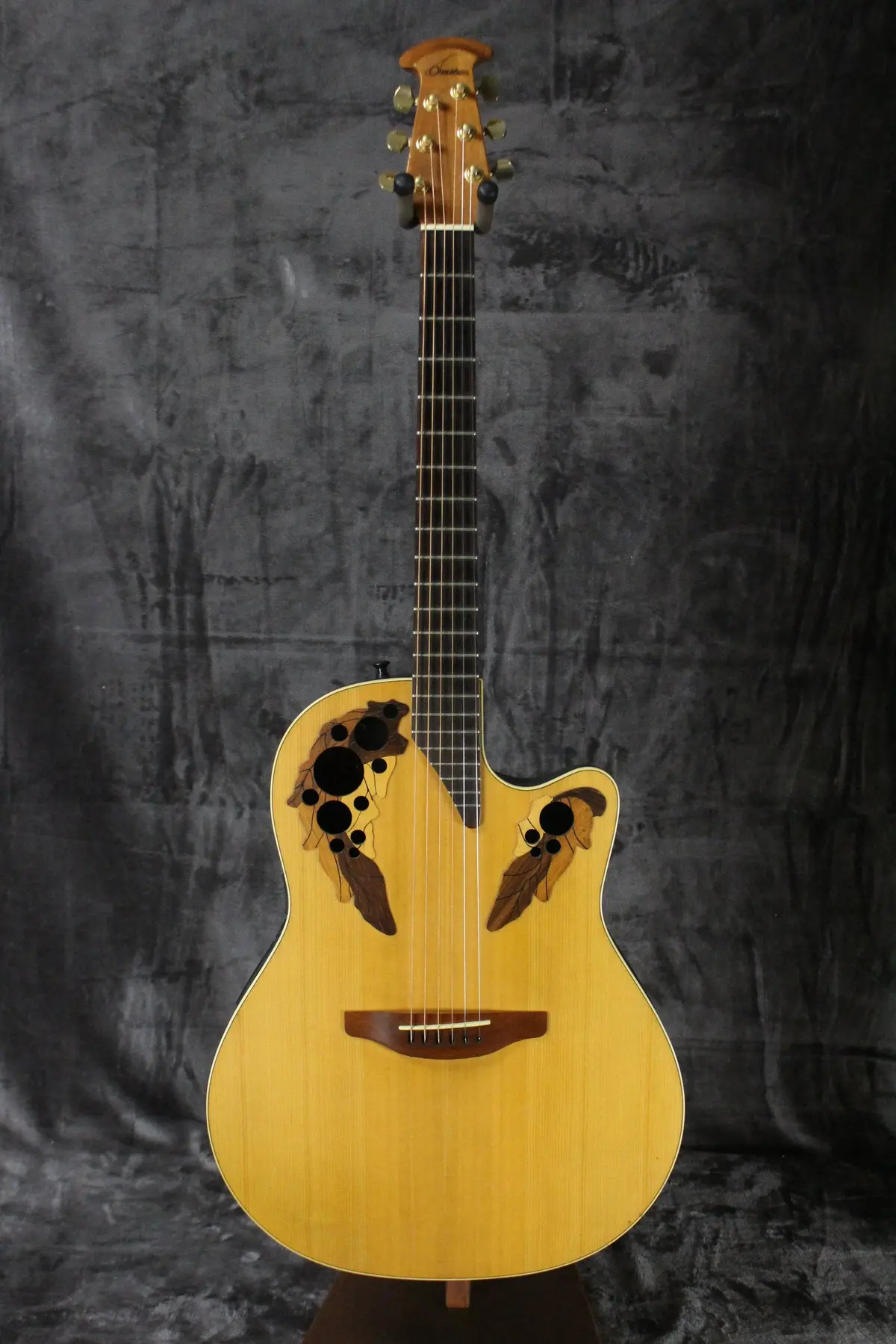 Ovation Usa Elite Special Model S686-4C Natural 1