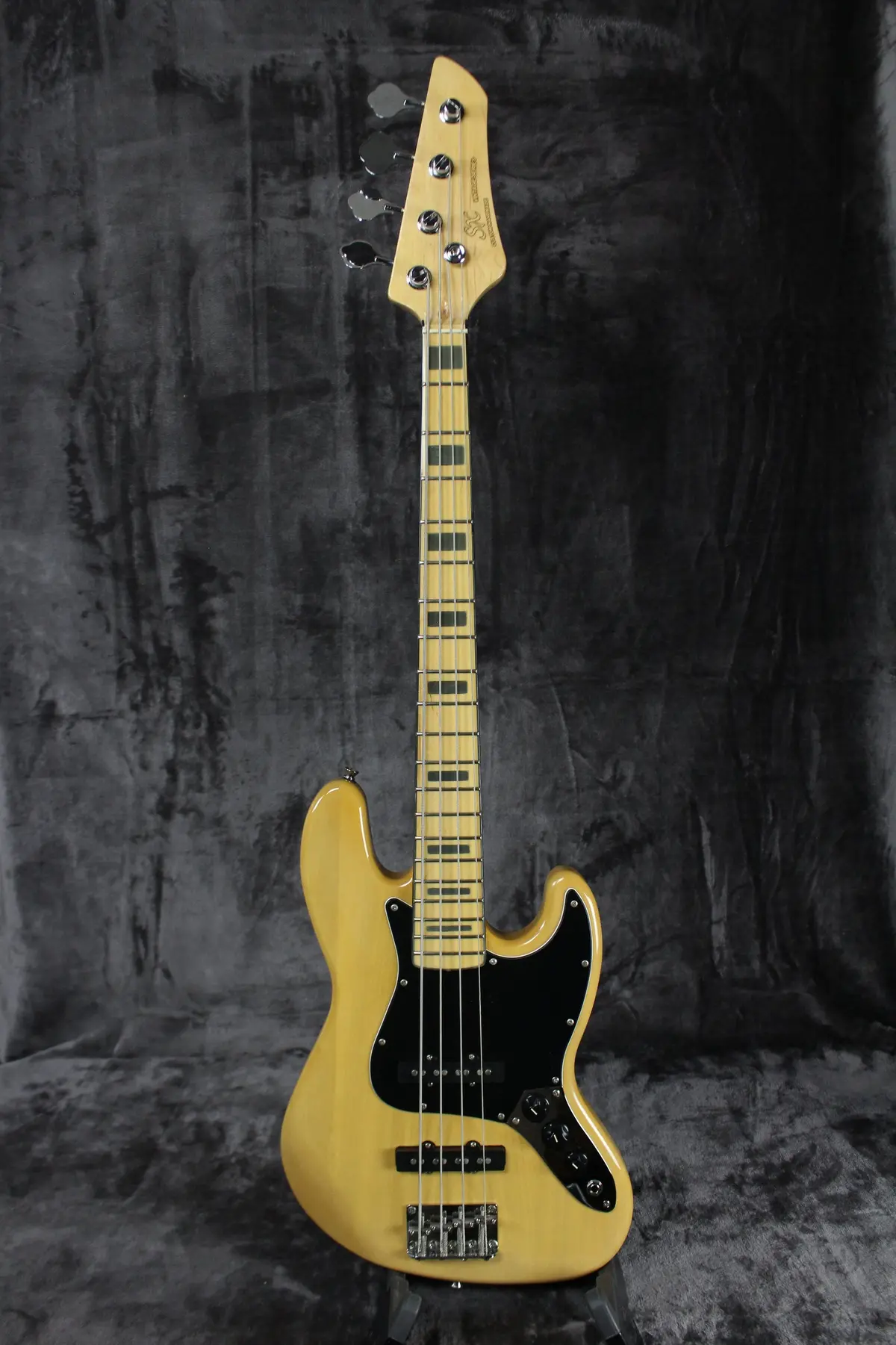 2009 Sx Jazz Bass Short Scale 1