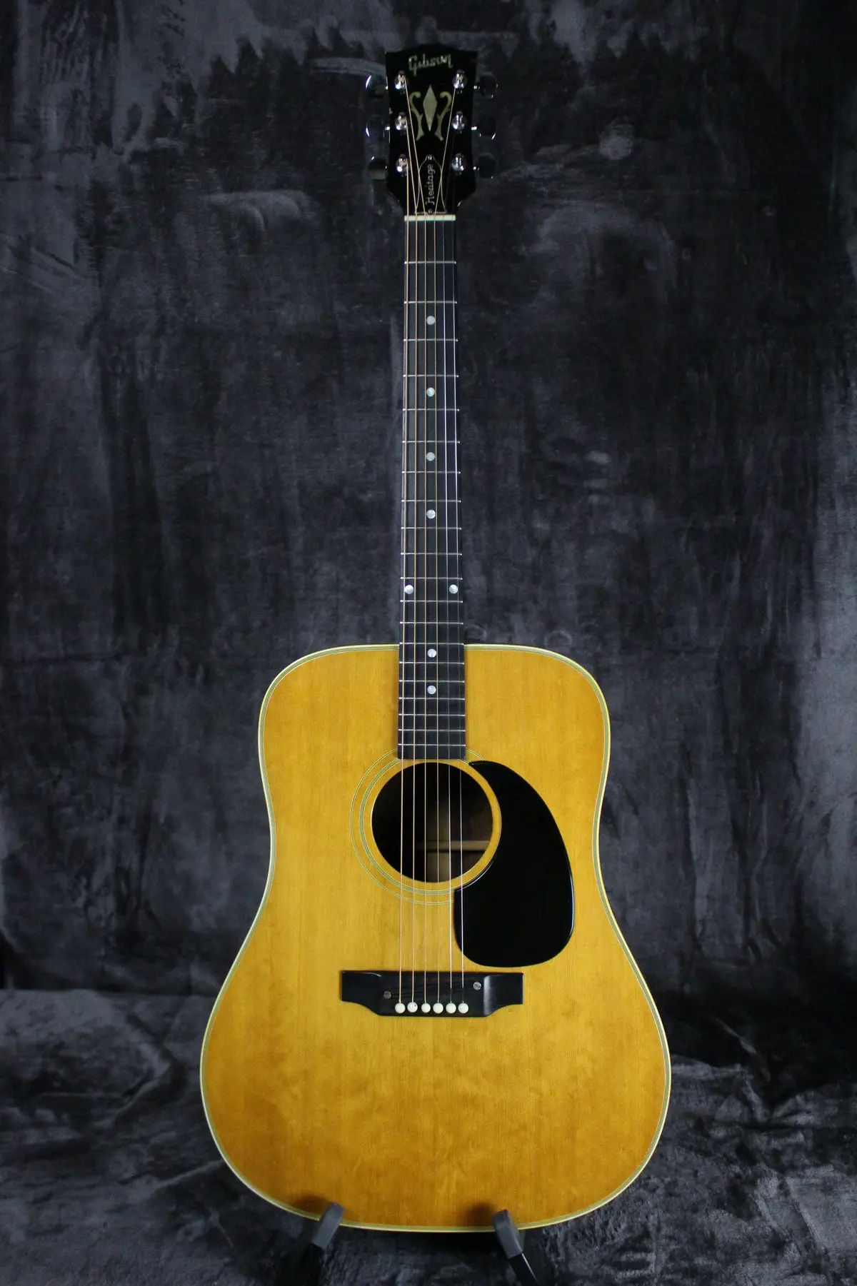 1966 Gibson Heritage Custom 1