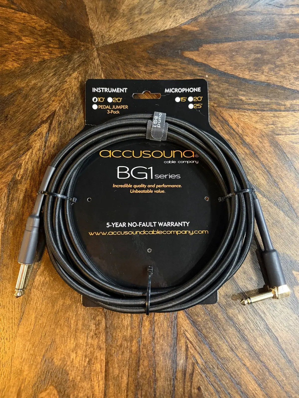 Accusound Bg1-10-R 10' Instrument Cable 1