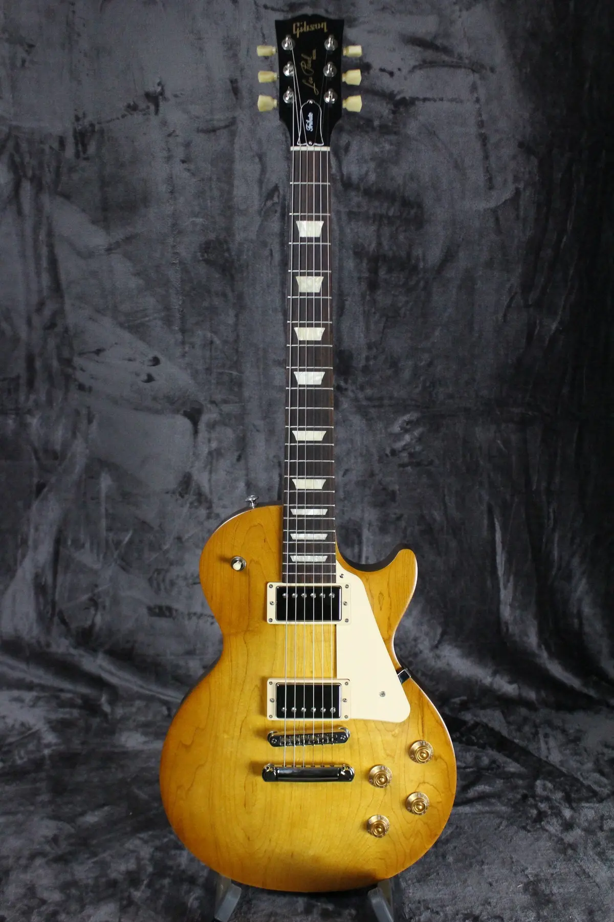 2021 Gibson Les Paul Tribute 1