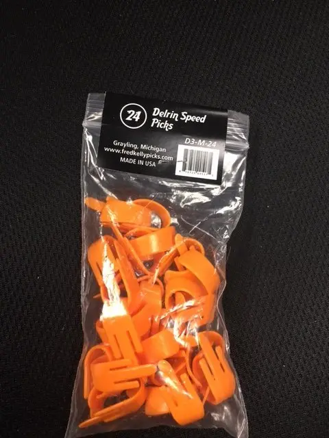 Set Of 24 Fred Kelly Delrin Speed Picks D3-M-24 1