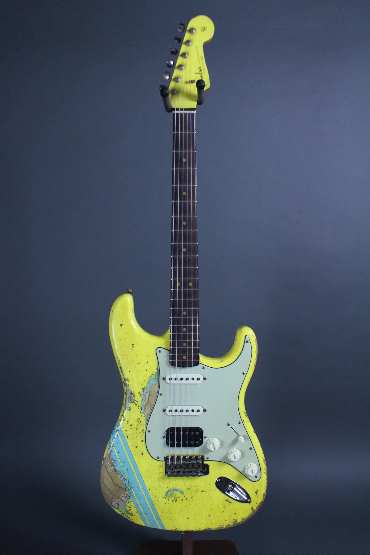 2025 Fender Custom Shop '63 Super Heavy Relic Graffiti Yellow Hss 1