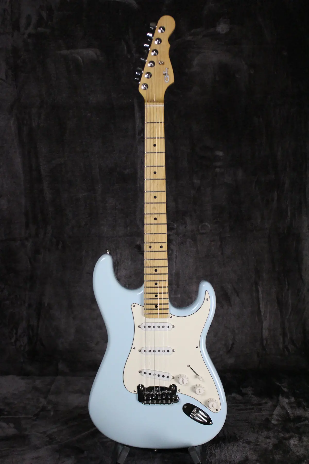 2017 G&L Legacy 1