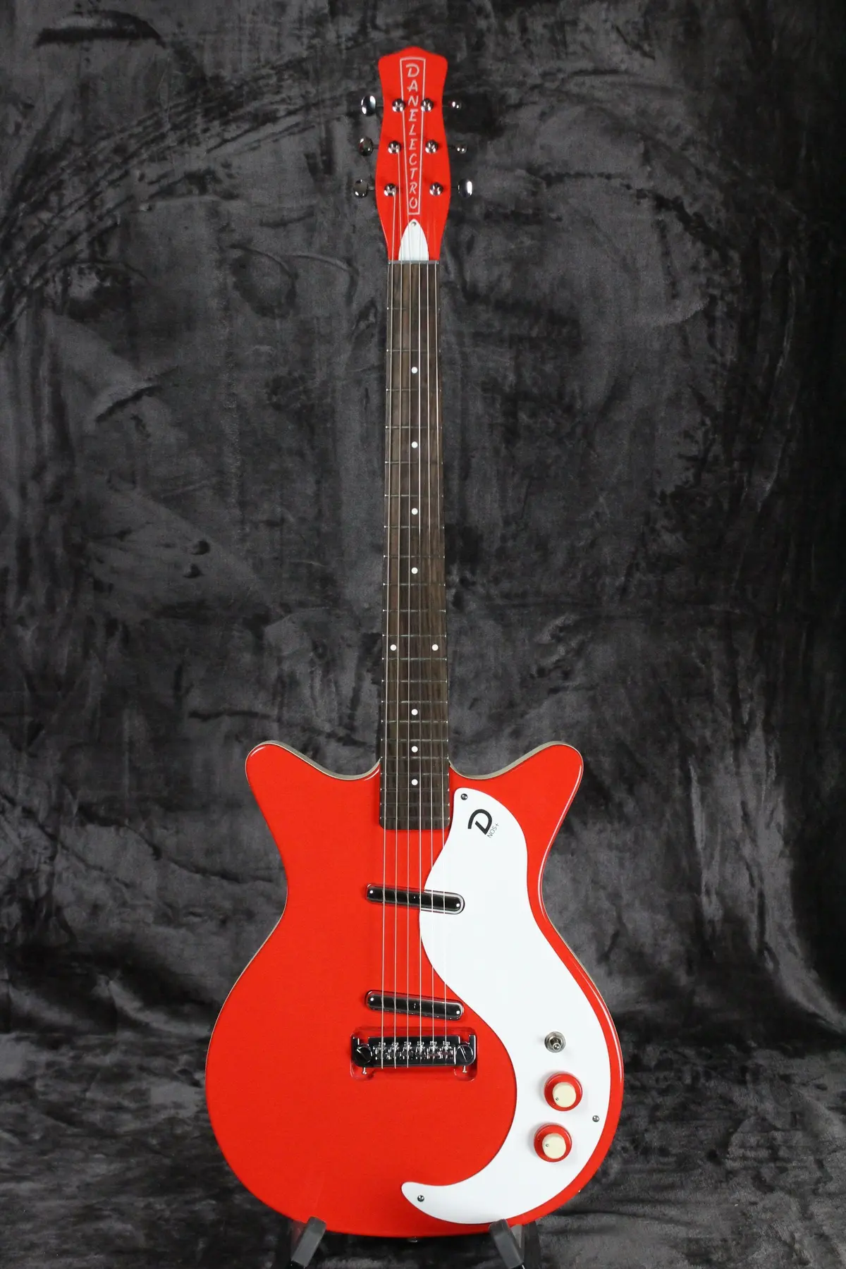Danelectro '59M Nos Guitar Right On Red *Free Shipping In The Usa* 1