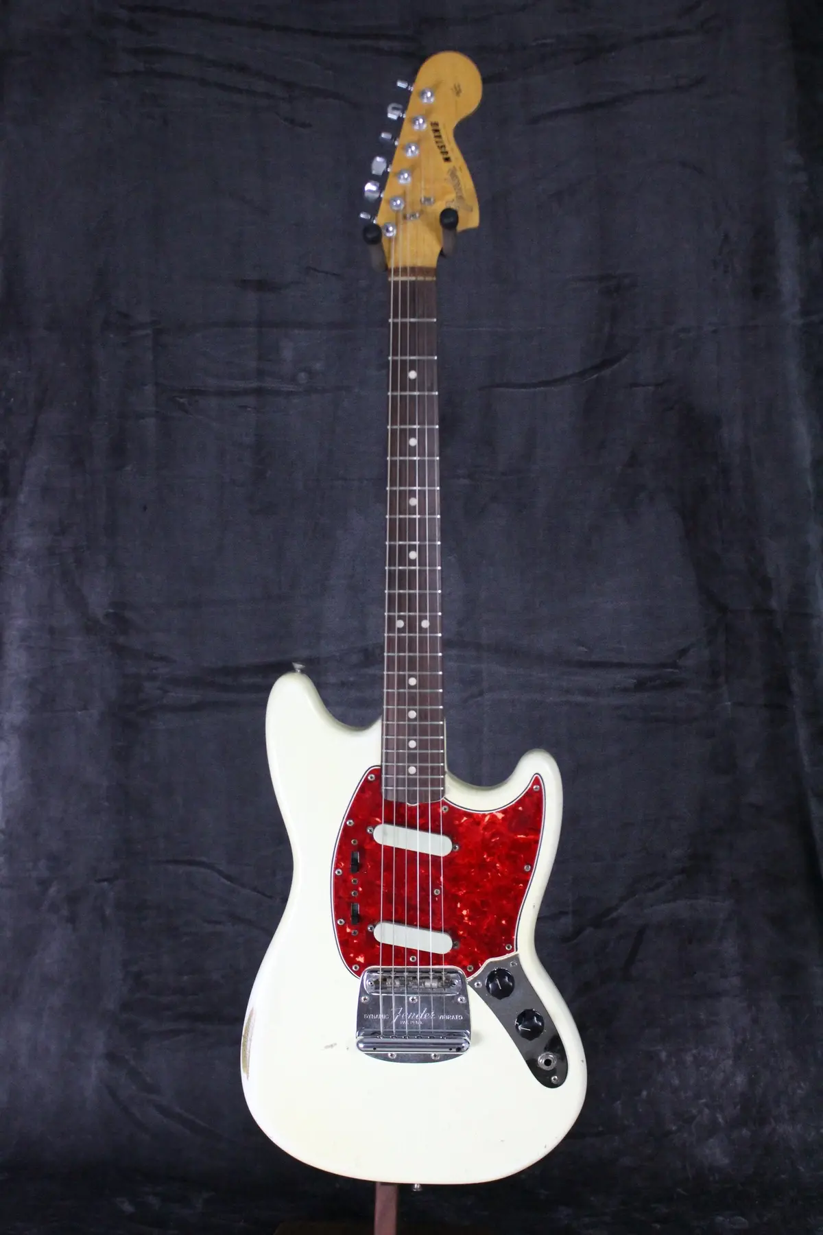 1969 Fender Mustang Olympic White 1
